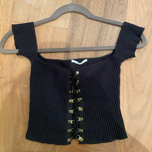 Are You Am I Niya Top Black - Picture 2 of 6